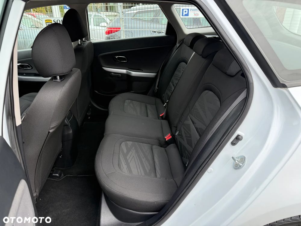 Kia Ceed 1.6 CRDi L - 16