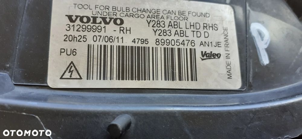 Lampa prawa Volvo S60 V60 xenon  10-113 r. - 13