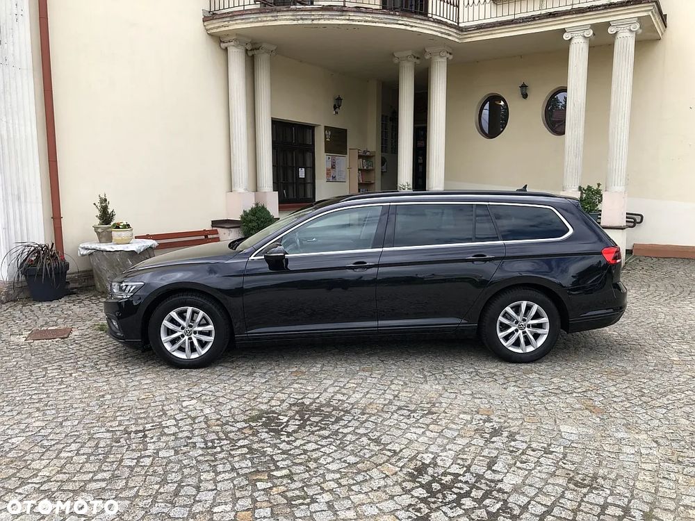 Volkswagen Passat Variant 2.0 TDI EVO Business DSG - 8