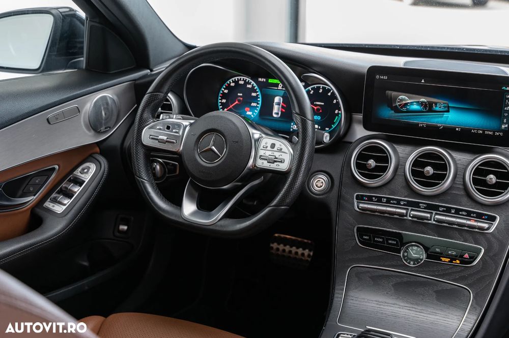 Mercedes-Benz C 2020 photo 5
