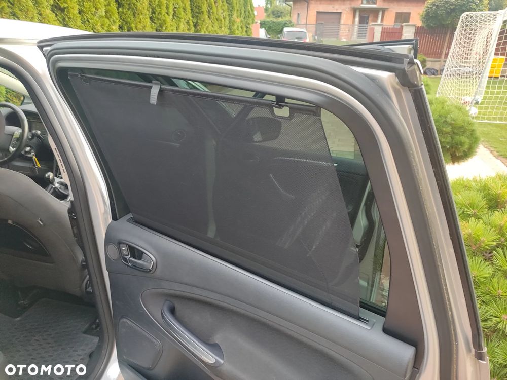 Ford S-Max - 35