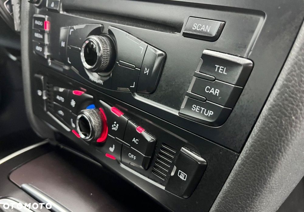 Audi A4 Limousine - 32