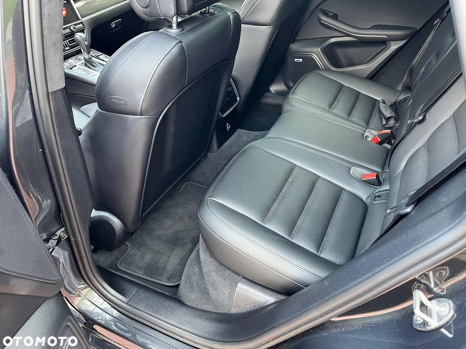 Porsche Macan Turbo - 21