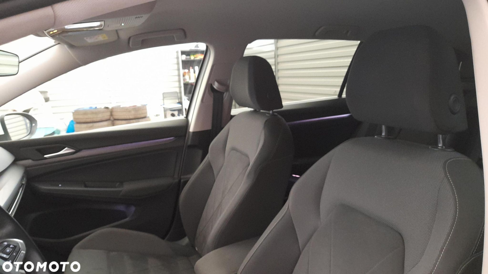 Volkswagen Golf VIII 2.0 TDI - 17