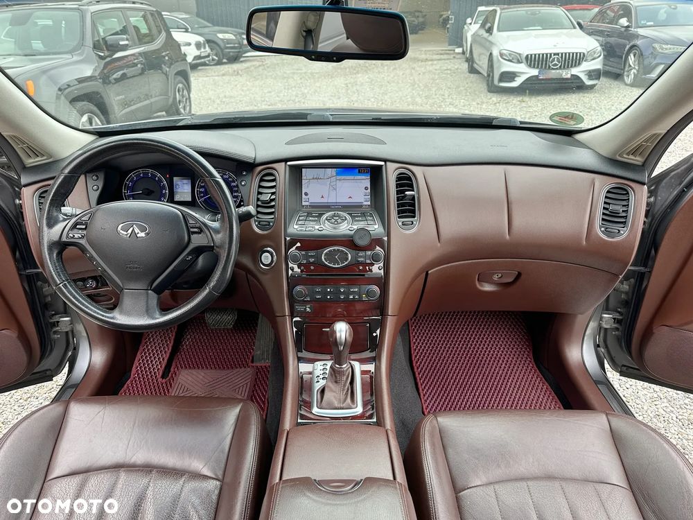 Infiniti QX50 3.7 GT Premium - 6