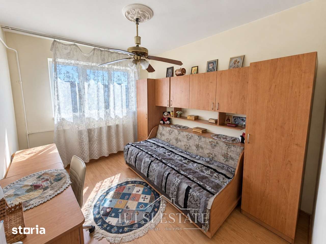 Apartament 2 camere zona Malu Rosu Vanzare — fotografia 3
