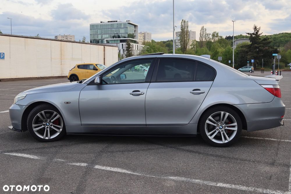 BMW Seria 5 525i - 5