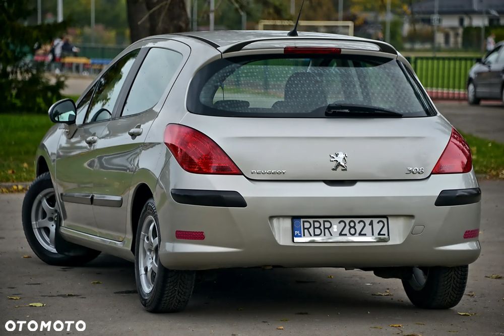 Peugeot 308 - 5