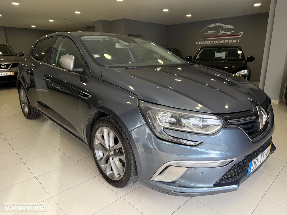 Renault Mégane 1.5 dCi GT Line J18 - 4