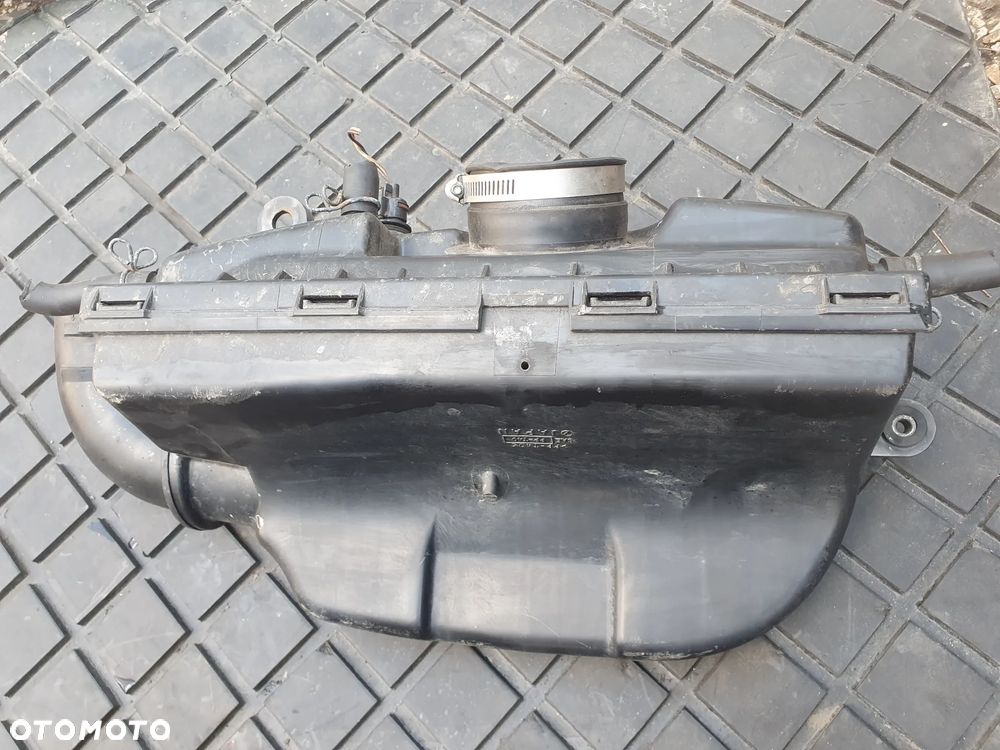 Subaru Impreza 2.0 B obudowa filtra 00-07 - 4