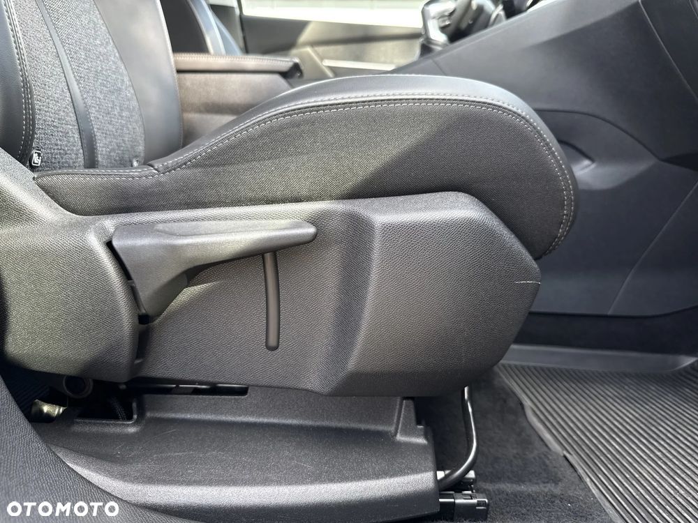 Nissan Qashqai 1.3 DIG-T mHEV N-Connecta Xtronic - 22