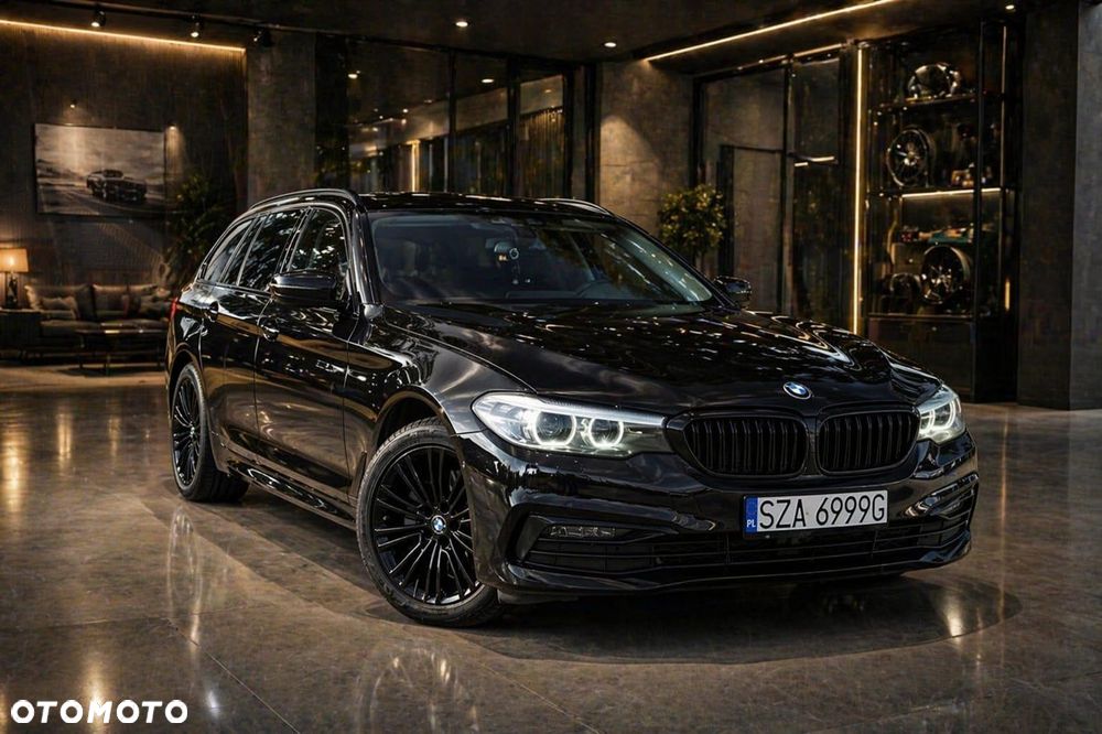 BMW Seria 5 525d xDrive Sport-Aut Luxury Line - 2