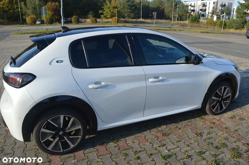 Peugeot 208 e-208 GT Line - 19