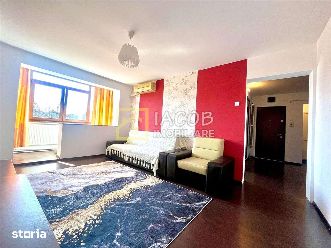 Apartament 3 camere decomandate, strada Martir Horia, Bacau — fotografia 1