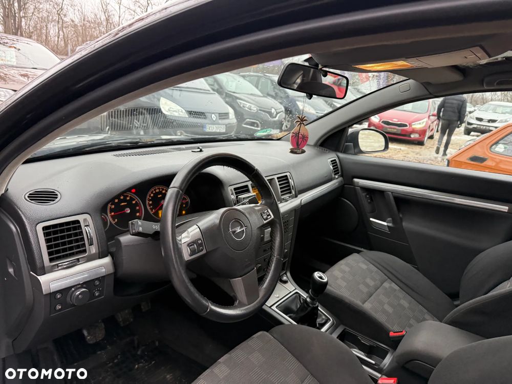 Opel Vectra 1.8 Essentia - 21