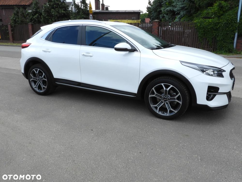 Kia XCeed - 9