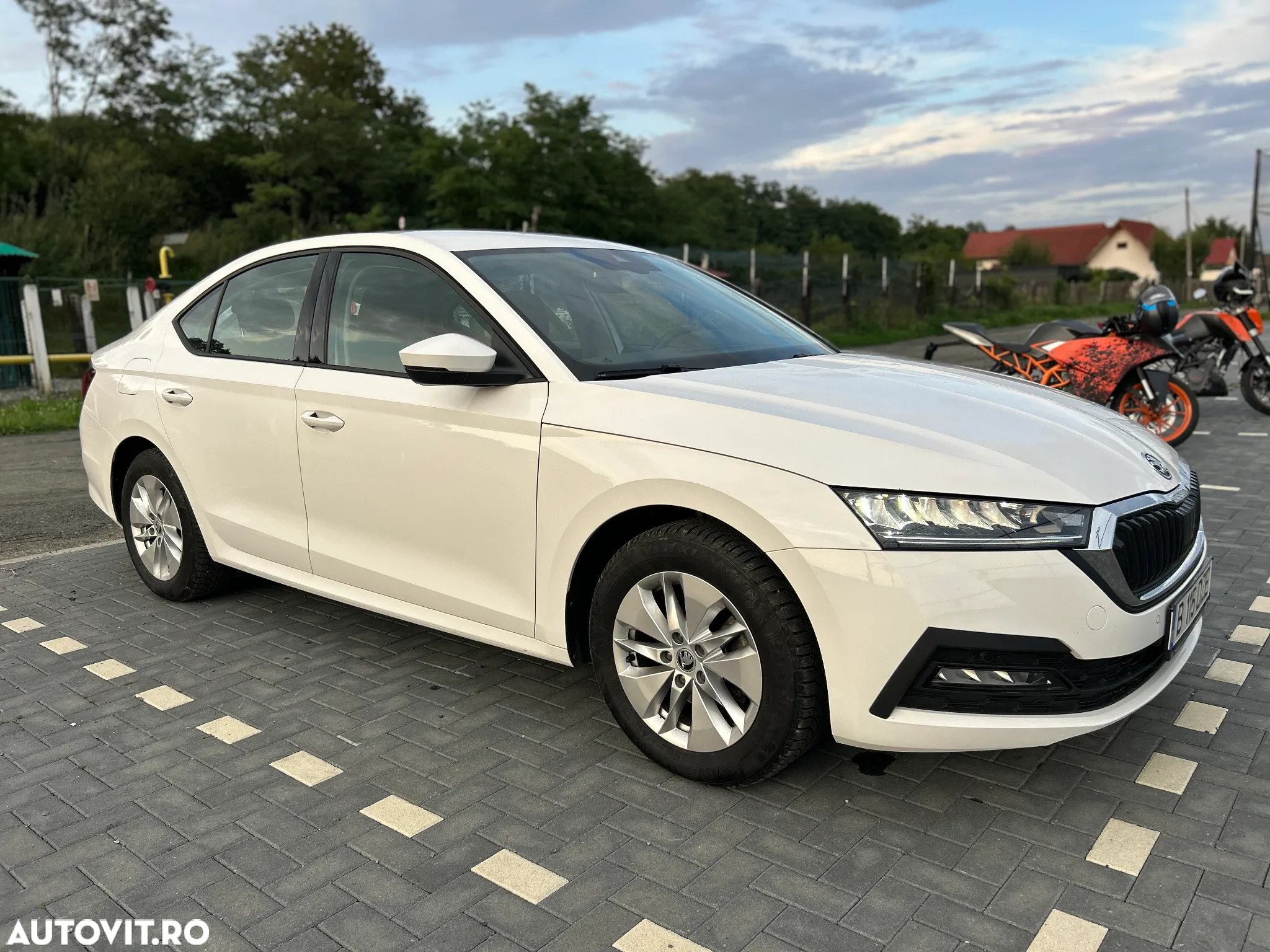 Skoda Octavia 1.0 TSI Ambition - 3