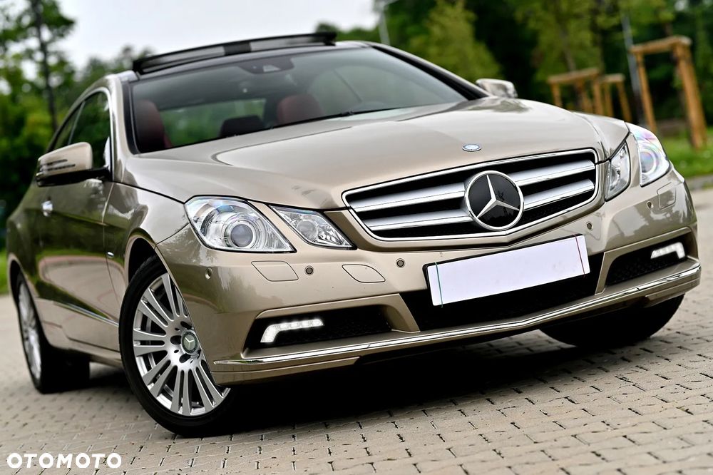 Mercedes-Benz Klasa E 350 CGI BlueEFFICIENCY 7G-TRONIC Avantgarde - 2