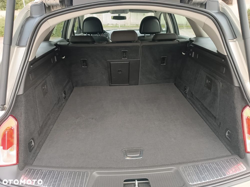 Opel Insignia 1.6 Turbo Sport - 19