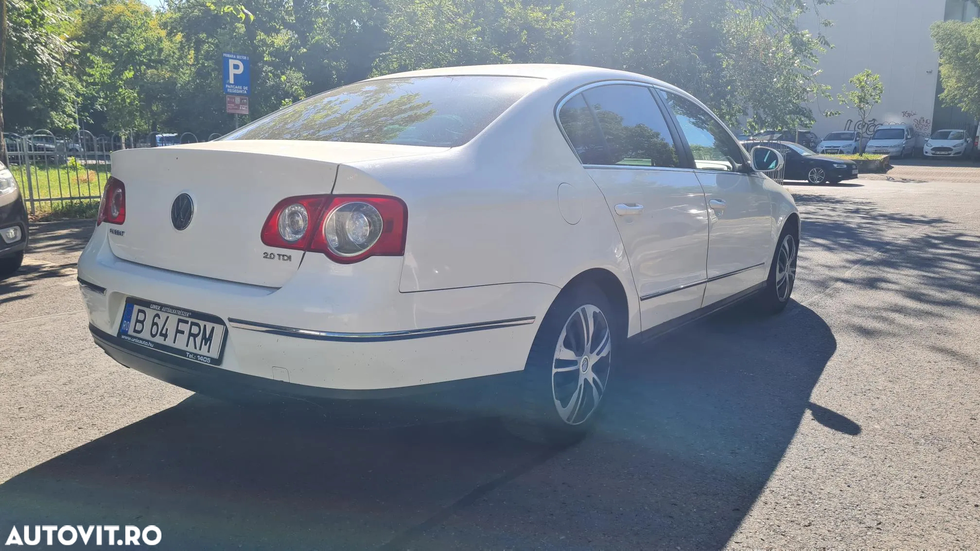 Volkswagen Passat 2.0TDI Highline DPF DSG - 6