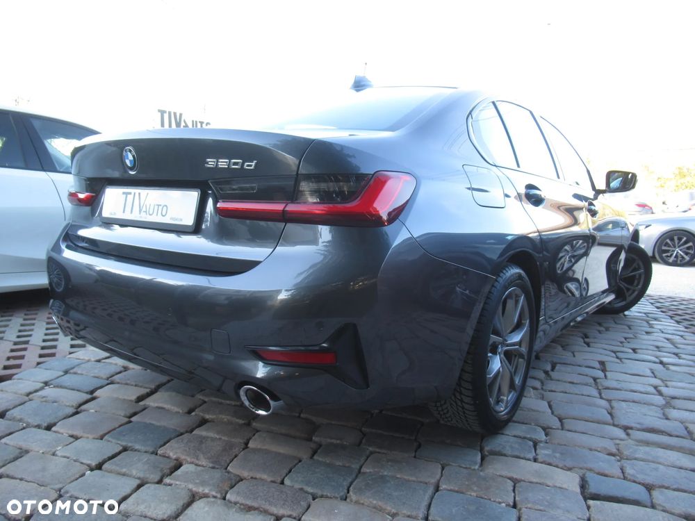 BMW Seria 3 320d MHEV Sport Line - 4