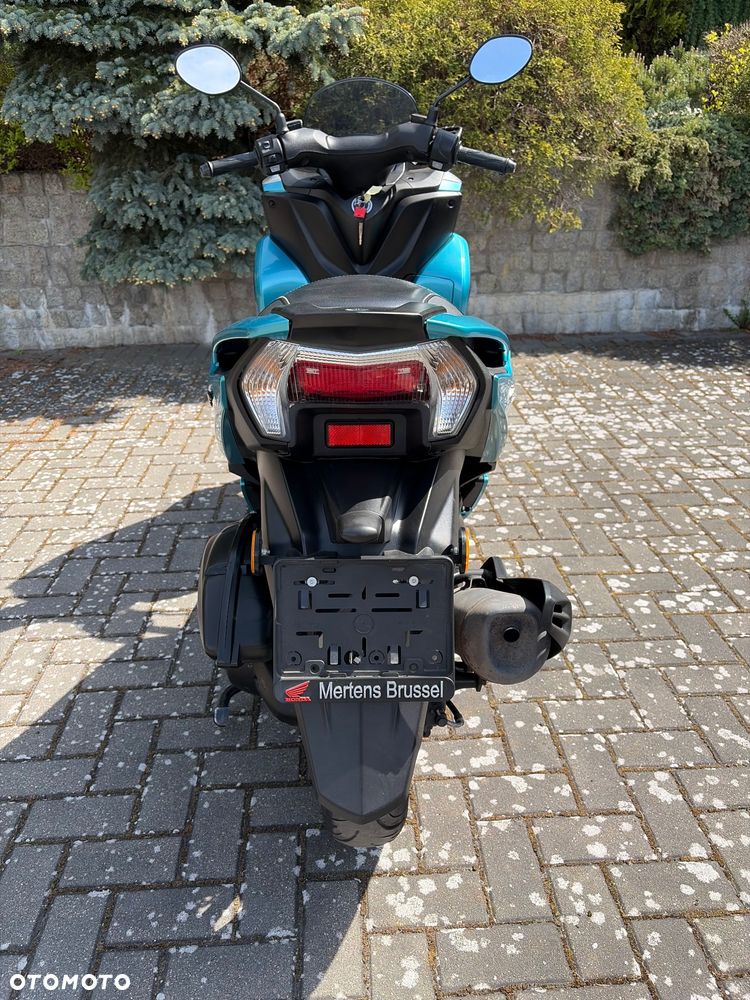 Yamaha Tricity - 4
