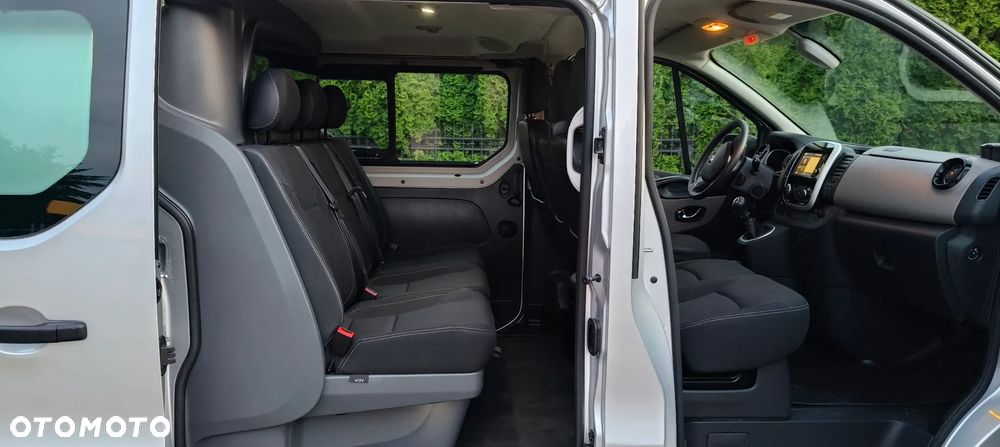 Renault TRAFIC LONG BRYGADÓWKA 6 OSÓB - 11