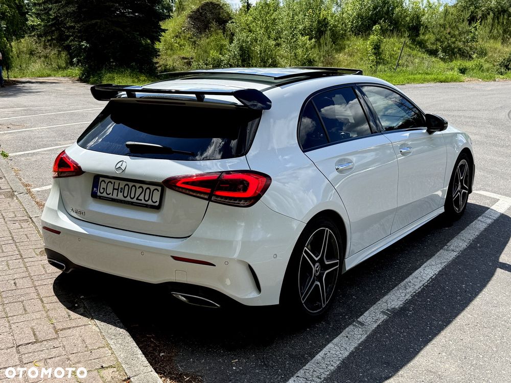 Mercedes-Benz Klasa A 250 AMG Line 7G-DCT - 2