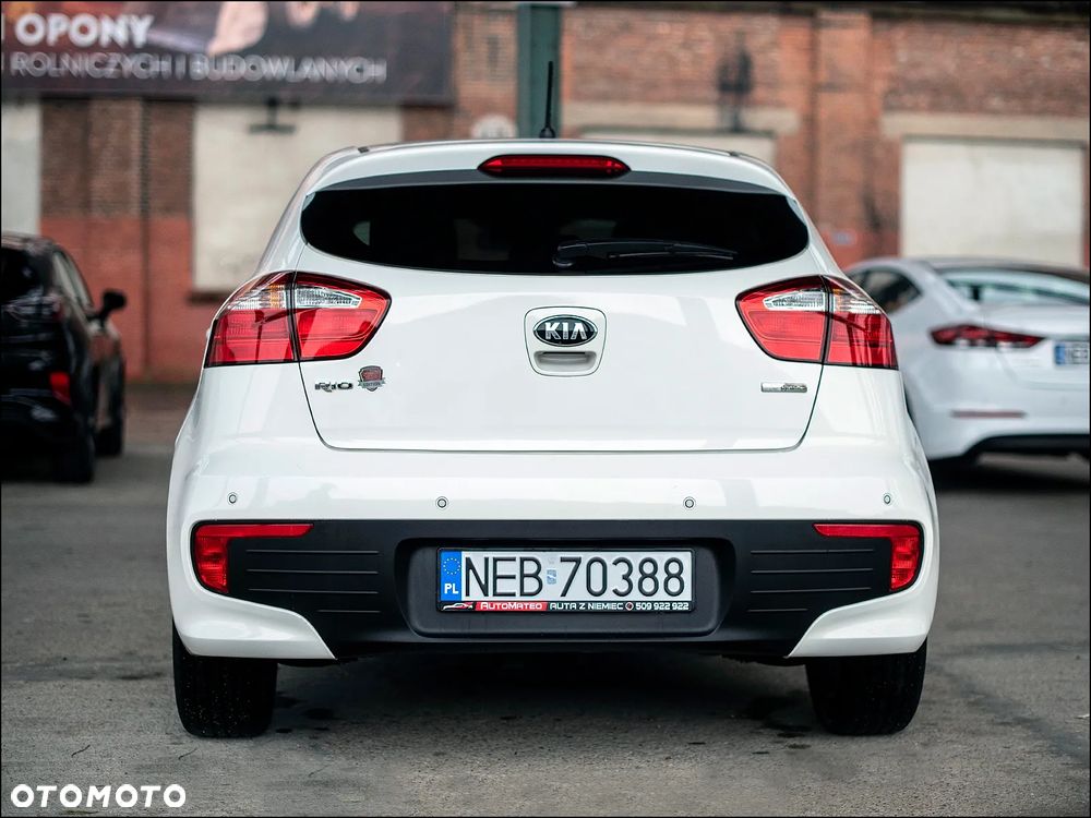Kia Rio 1.2 Dream Team Edition - 9