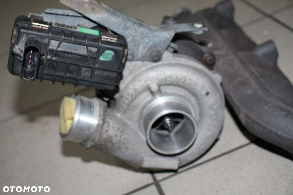 VOLVO V50 V70 XC70 XC60 D5 TURBO TURBINA 31219597 - 1