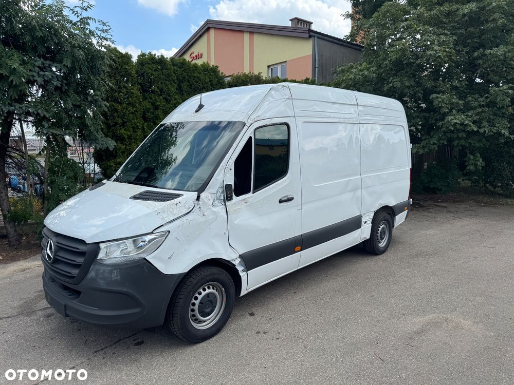 Mercedes-Benz SPRINTER - 2