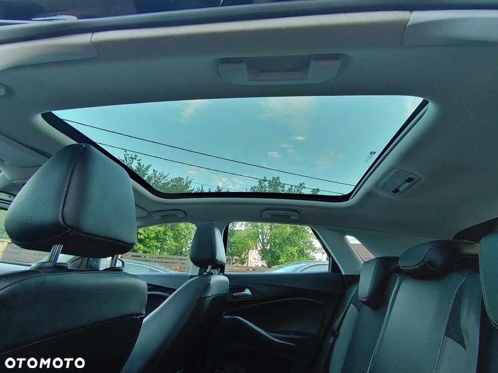 Opel Grandland X 1.2 Start/Stop Automatik Business Edition - 18