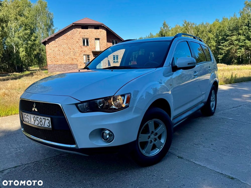 Mitsubishi Outlander - 31
