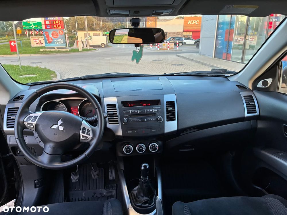 Mitsubishi Outlander 2007 photo 4