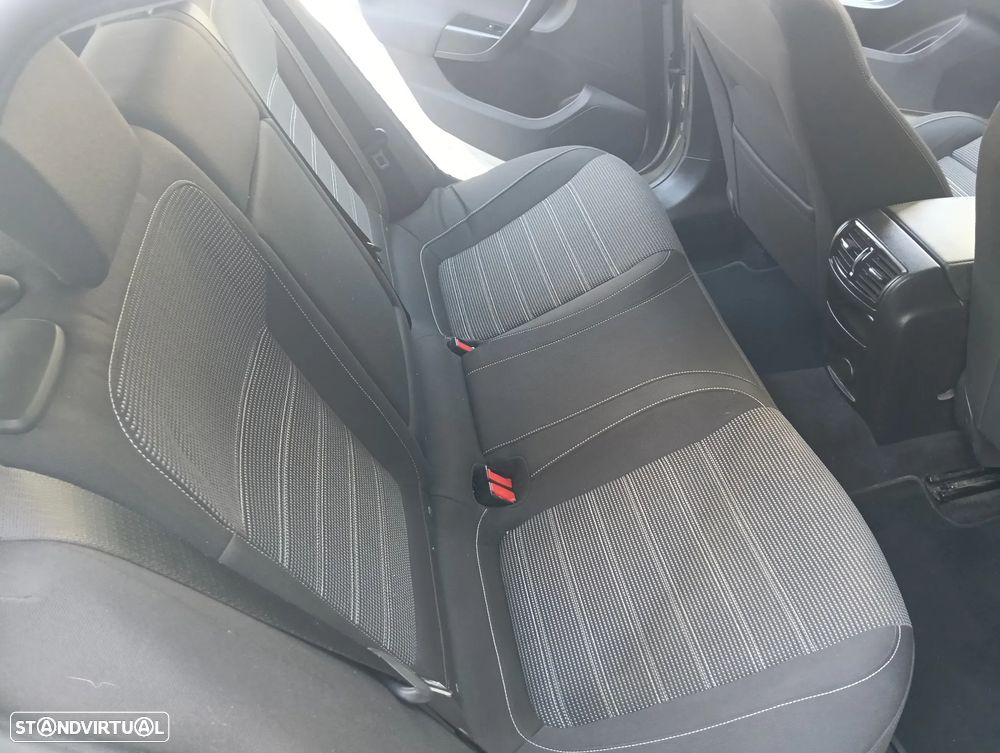 Opel Insignia Sports Tourer 2.0 CDTi Executive S/S - 16