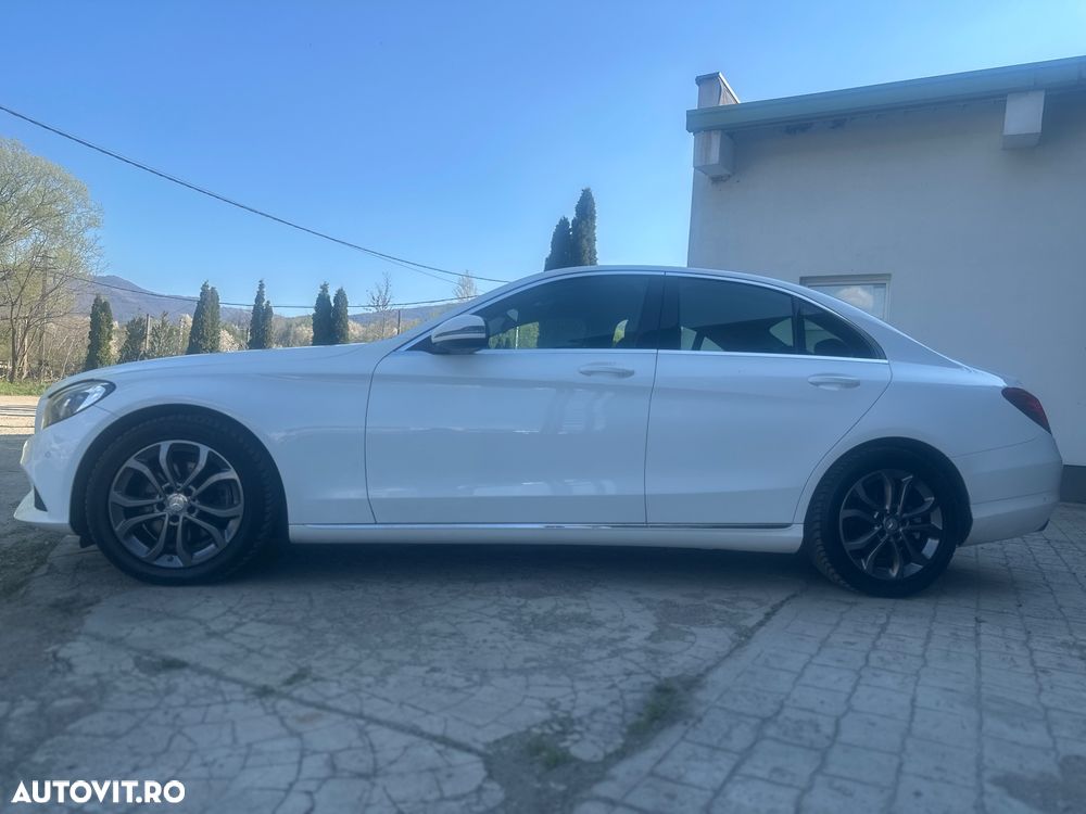 Mercedes-Benz C 220 CDI DPF Automatik BlueEFFICIENCY Avantgarde - 6