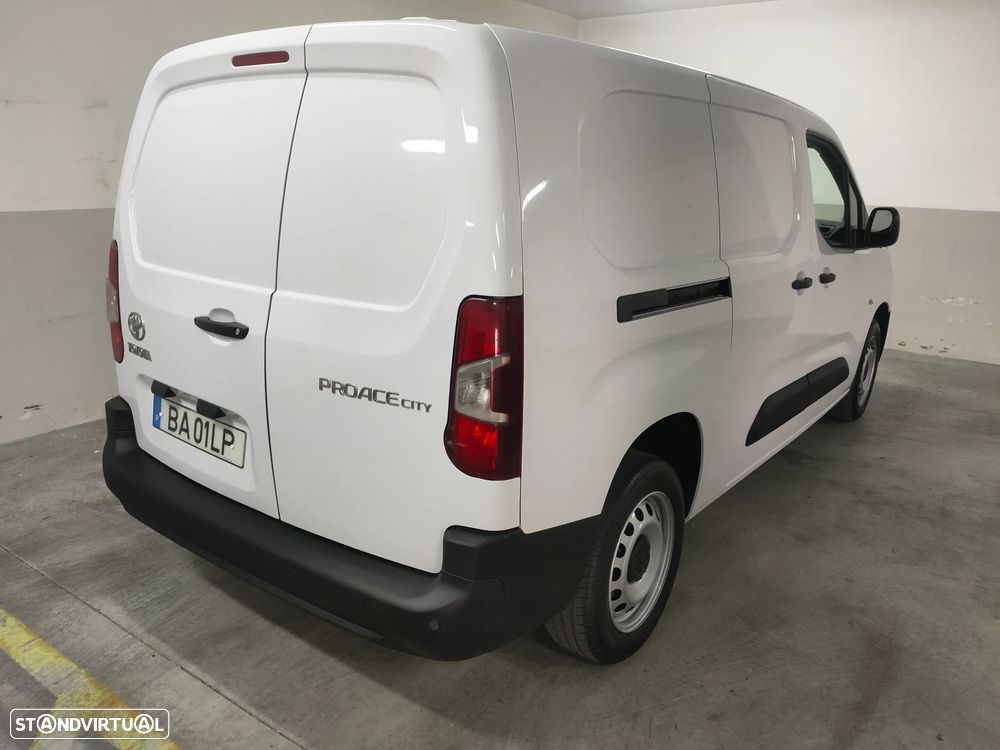 Toyota Proace City 1.5D L2 Exclusive - 6