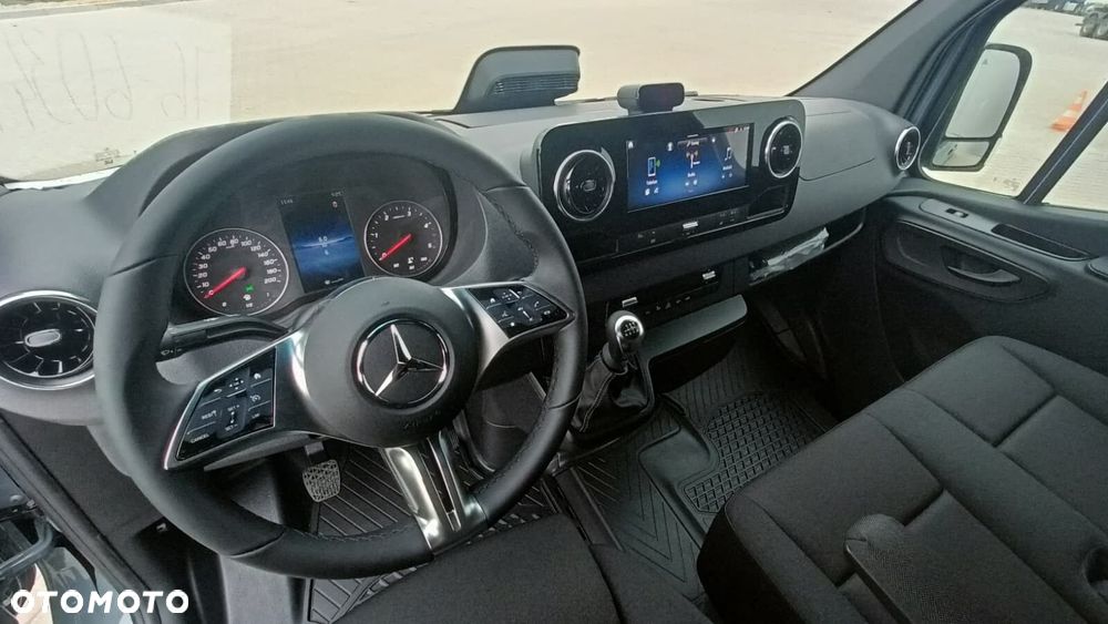 Mercedes-Benz Sprinter Furgon 317 cdi L3H2 - 16