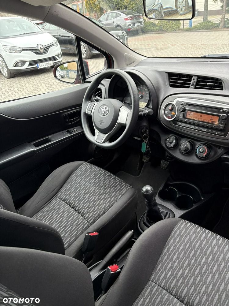 Toyota Yaris - 9