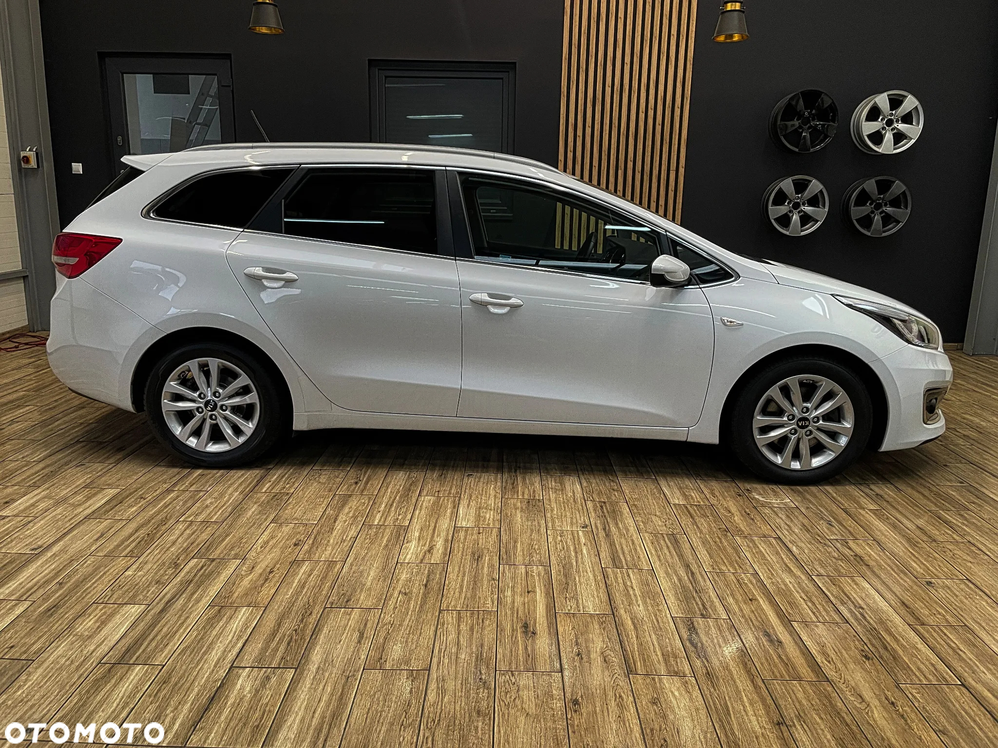 Kia Ceed 1.4 Attract - 7