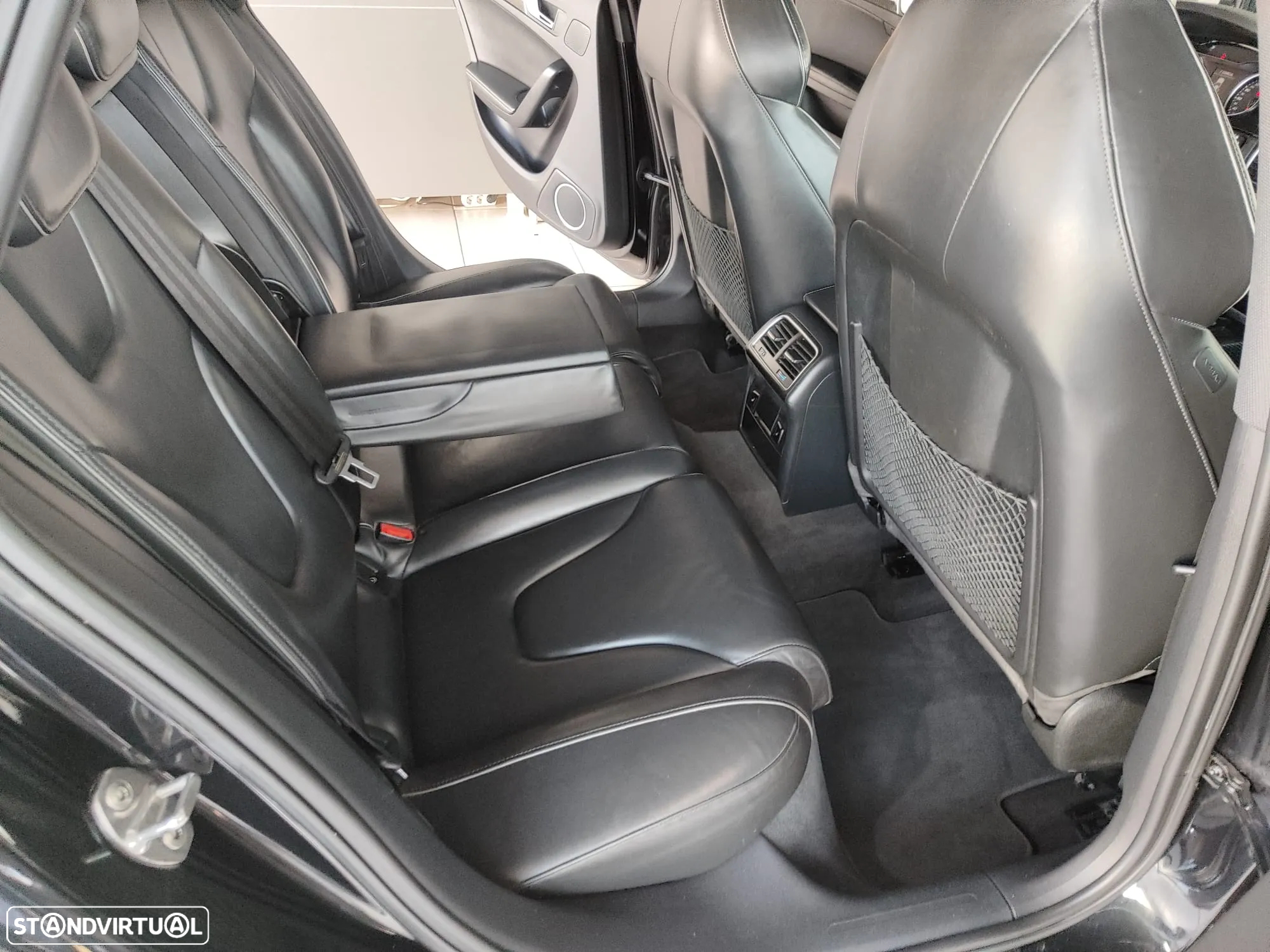 Audi RS4 Avant 4.2 FSi quattro S tronic - 15