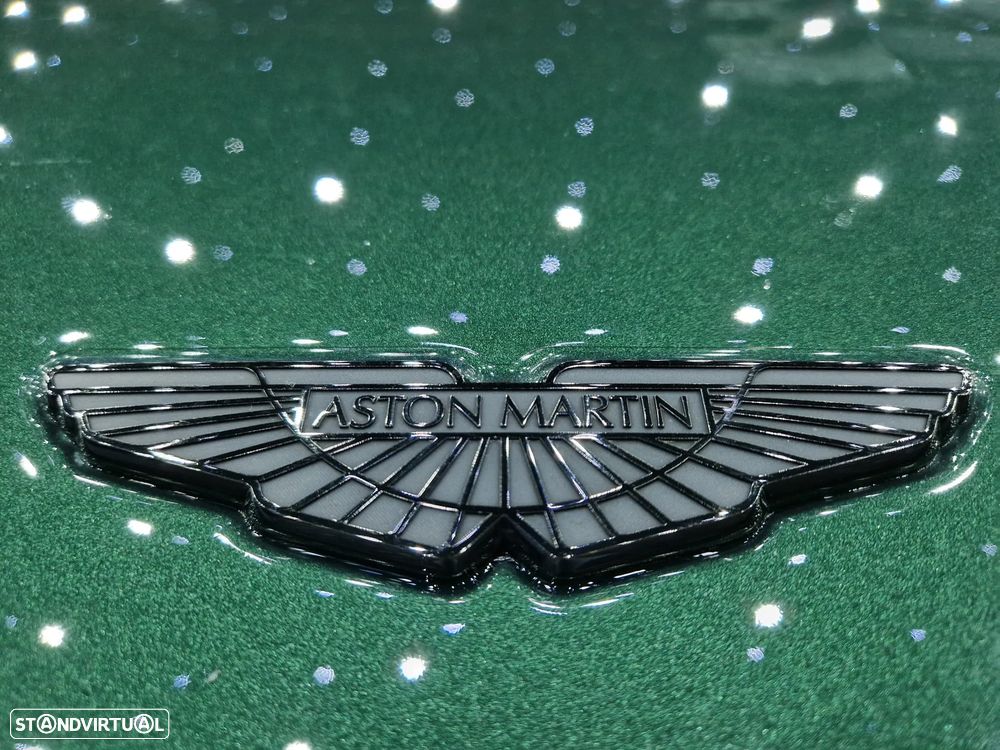 Aston Martin DB11 Volante V8 - 35