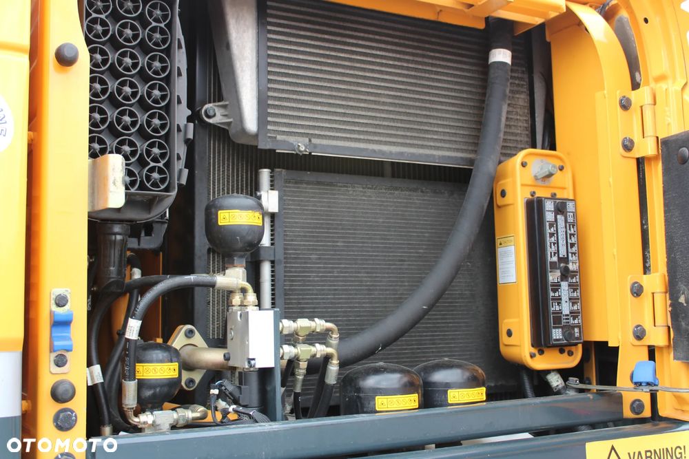 Hyundai 140W-9 Rototilt/Sprowadzony /9500Mtg - 23