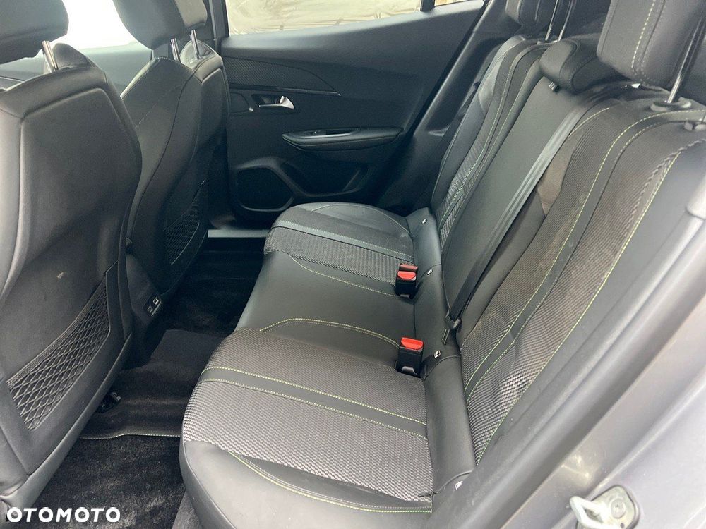 Peugeot 2008 1.2 PureTech GT S&S EAT8 - 10