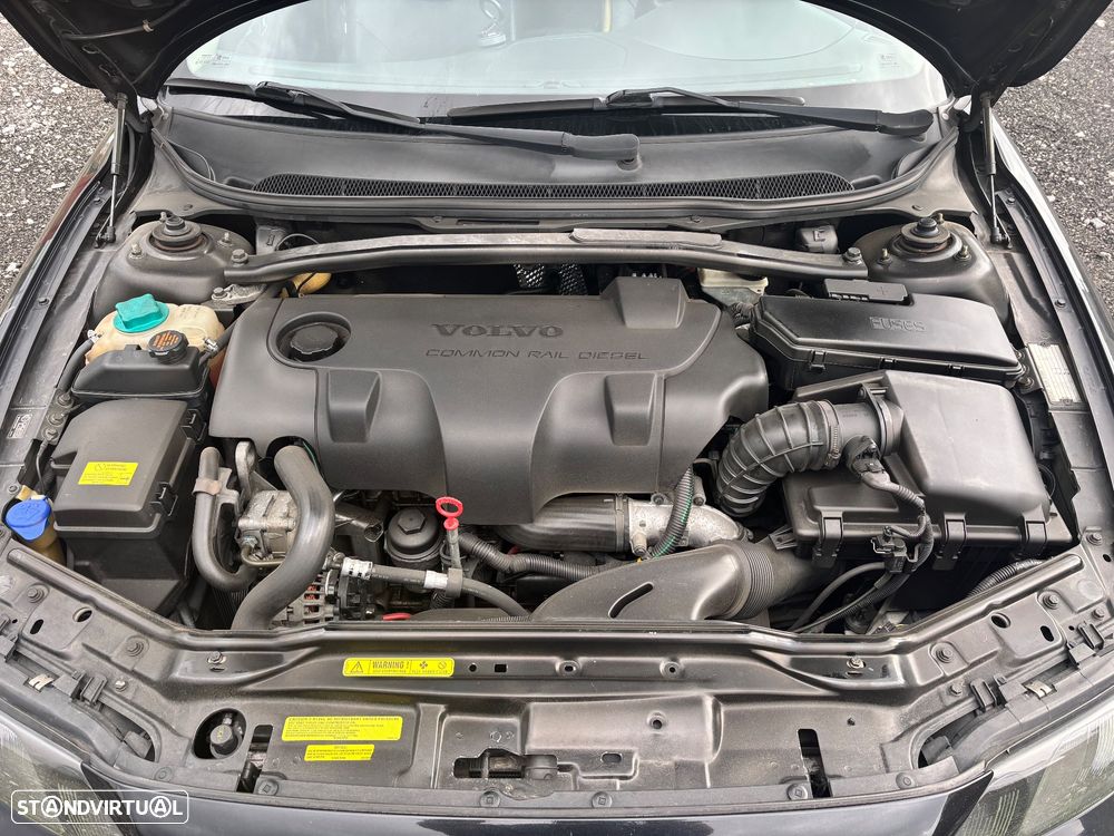 Volvo S60 2.4 D5 - 7