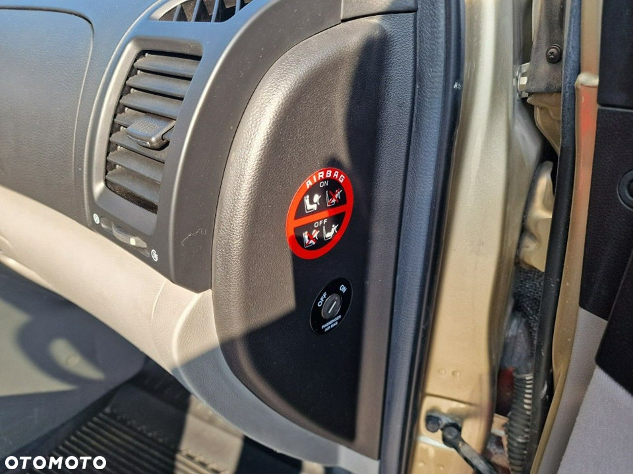 Kia Carnival 2.9 CRDi EX - 19