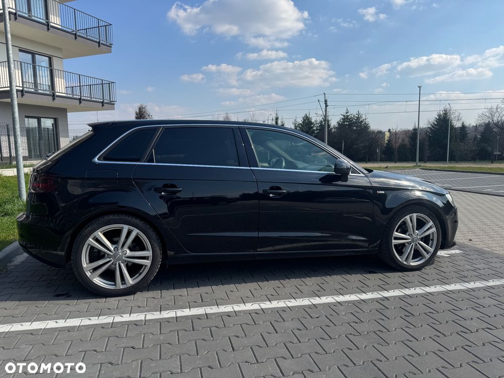 Audi A3 Sportback 2.0 TDI quattro S line Sportpaket - 4