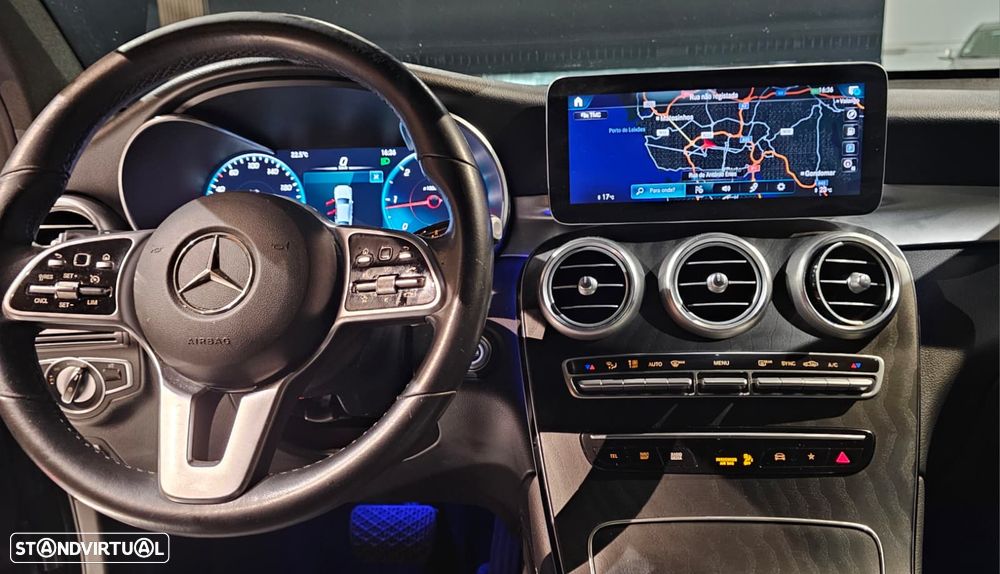 Mercedes-Benz GLC 220 d 4Matic 9G-TRONIC Exclusive - 28