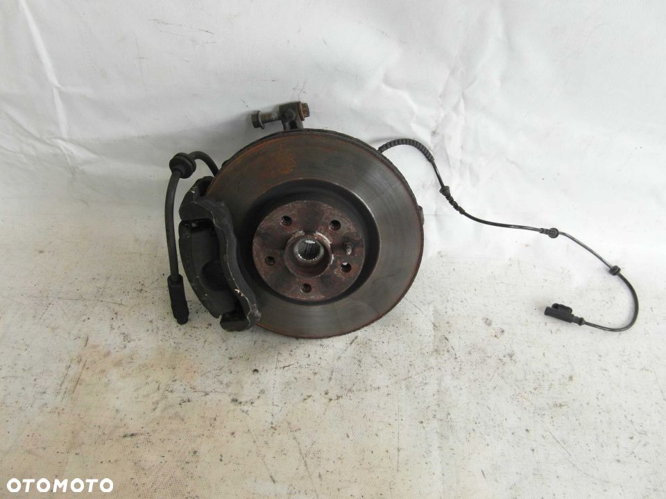 FIAT 500L 1.3 MTJ ZACISK TARCZA ZWROTNICA LEWA - 5