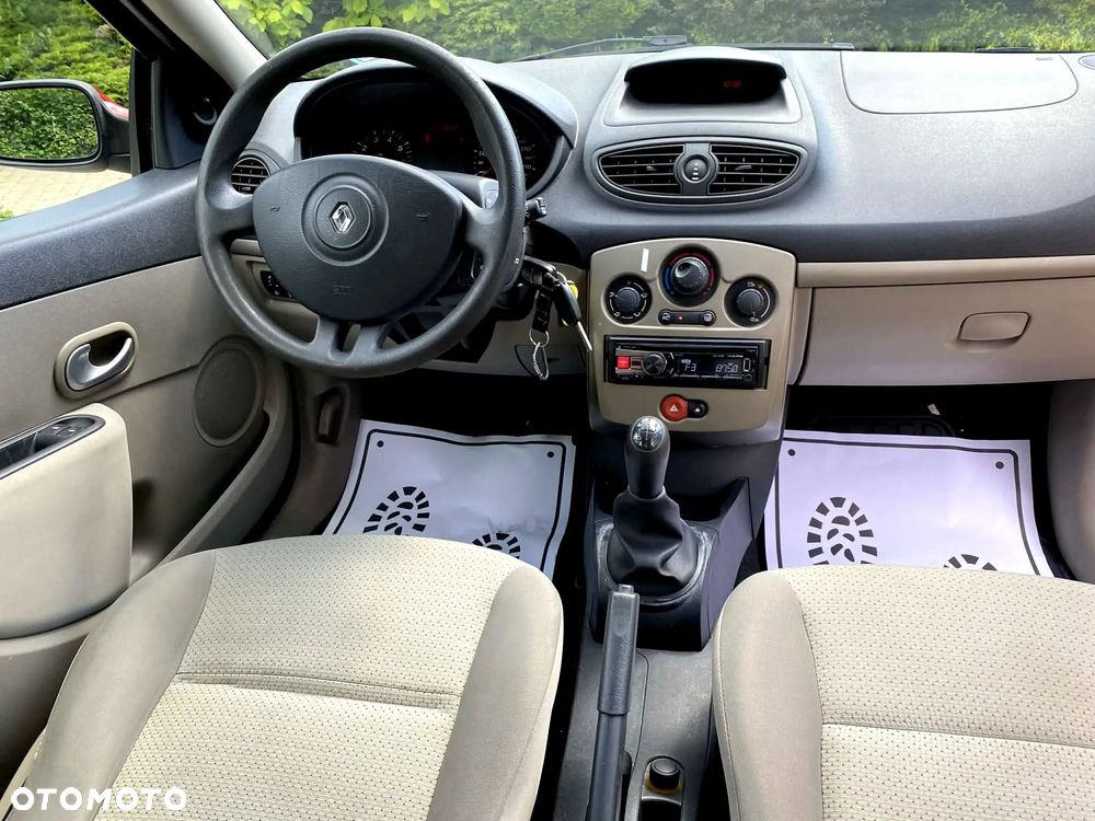Renault Clio - 5